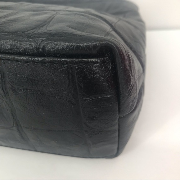 Vegan Leather Convertible Crossbody Fold Over Handbag - Picture 7 of 13